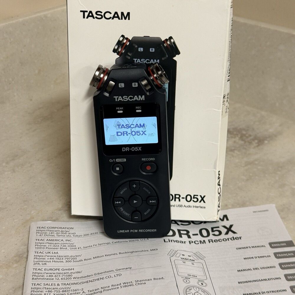 Tascam DR-05X 2-Input Handheld Digital Audio Recorder USB Interface 32 GB SD